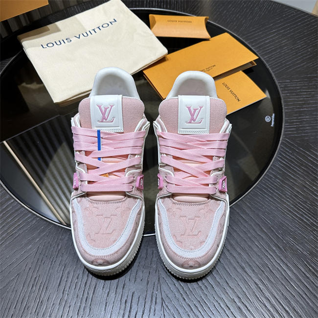 LV Trainer Sneaker