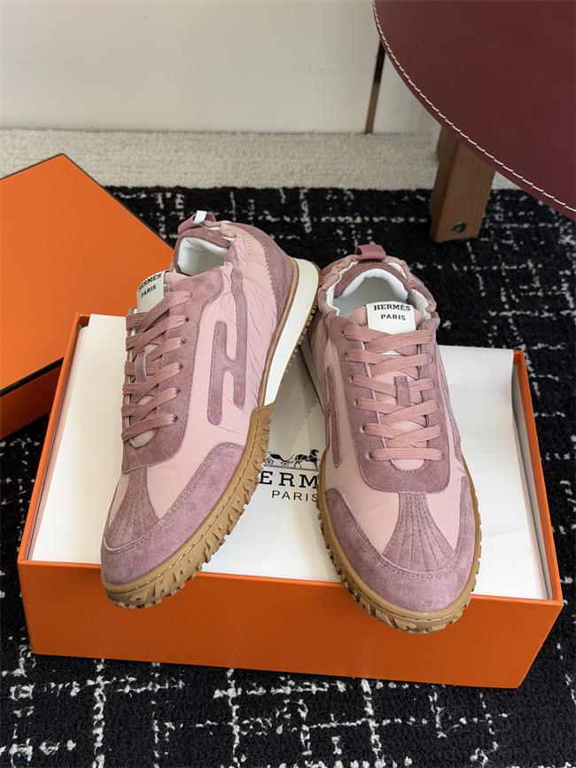 HER MES Sneaker