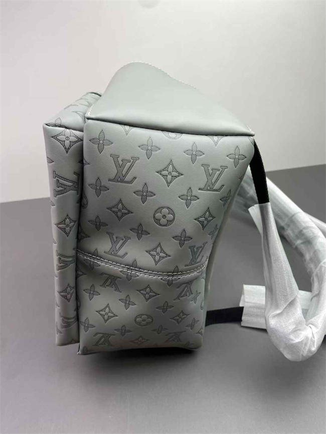 LV Discovery Backpack