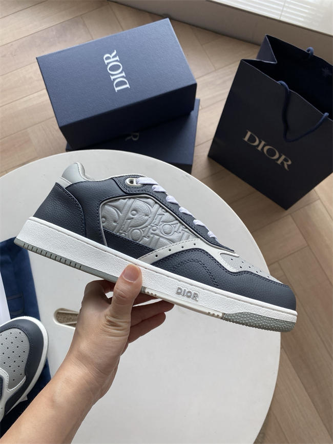 Dr B27 Sneaker