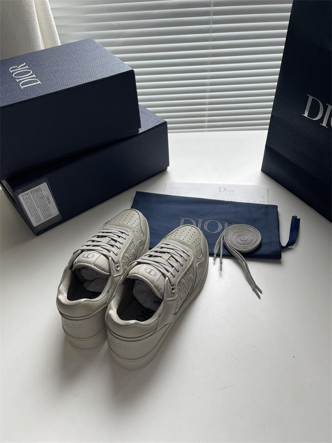 Dr B27 Sneaker