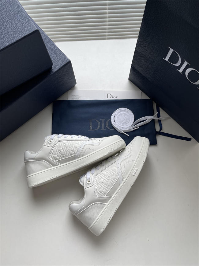 Dr B27 Sneaker